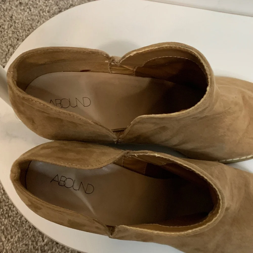 Abound Camel Suede Wedge Ankle‎ Boots